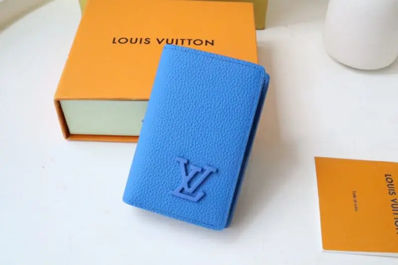 louis vuitton aaa qualite card case pour femme s_113ba6a